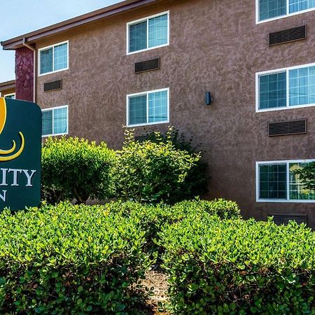 Aloha Inn & Suites Buitenkant foto