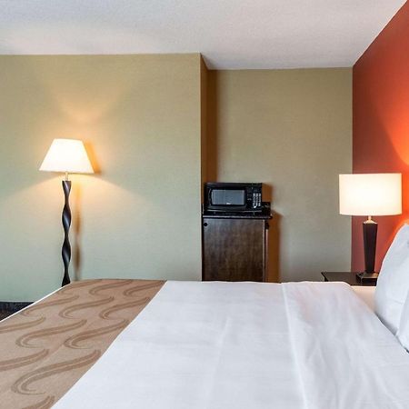 Aloha Inn & Suites Buitenkant foto